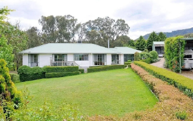 Home Farm Healesville
