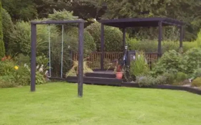 Hawthorn Lodge B&B