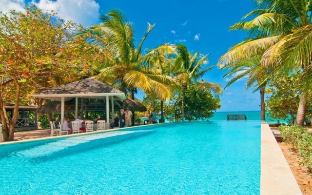 Hotel Coconut Beach Club