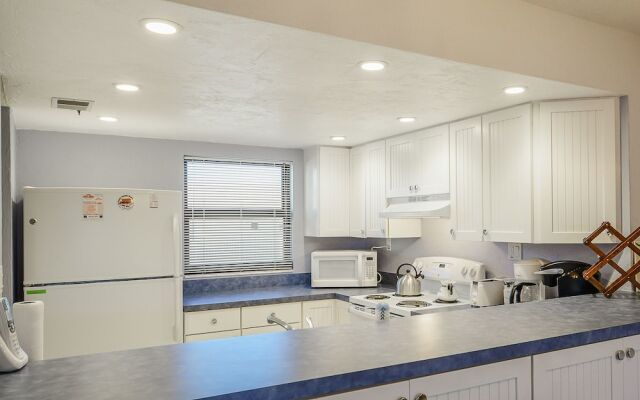 CR516 - Castle Reef by RedAwning