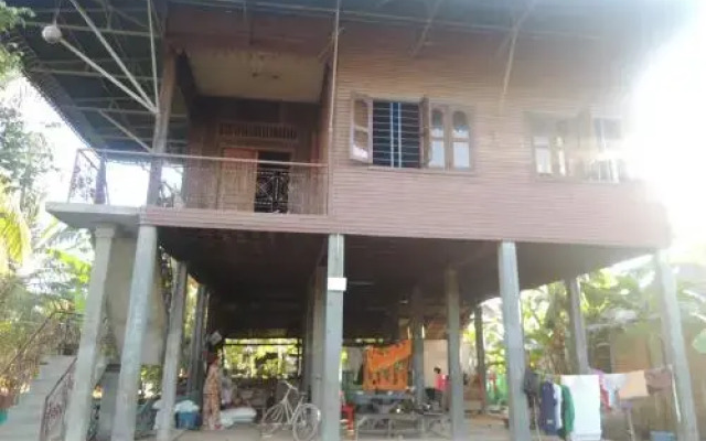 Prey Kach Dang Herm Homestay