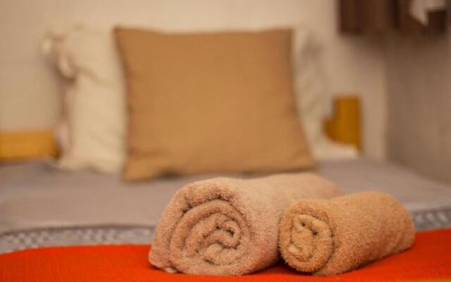 Drakensberg Bush Lodge and Backpackers