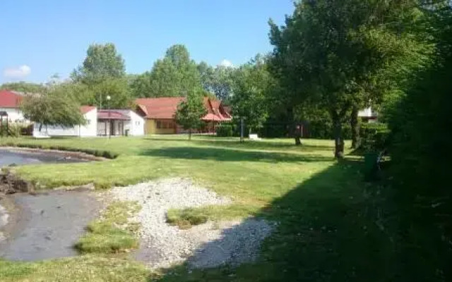 Apartmanház Horváth