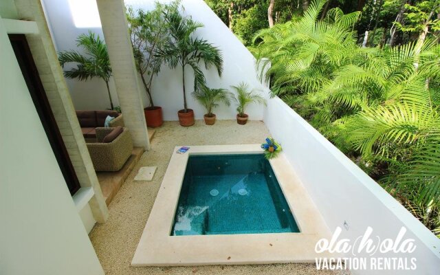 Exclusive Townhome with Plunge Pool