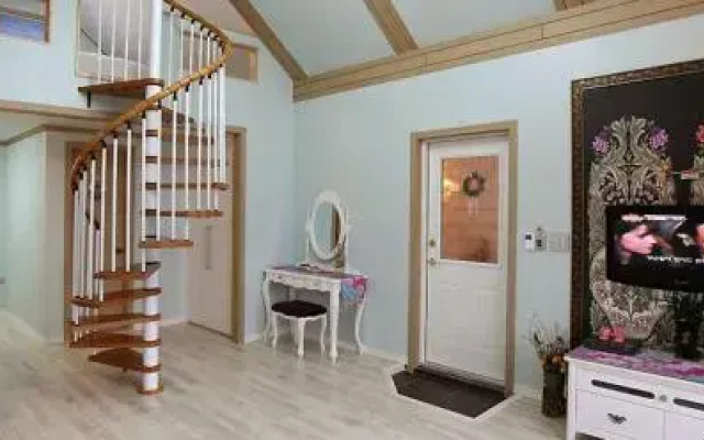 Rainbow Hill Pension