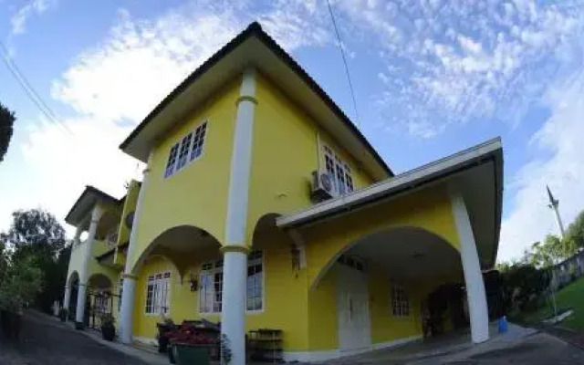 Homestay Petrajaya Kuching