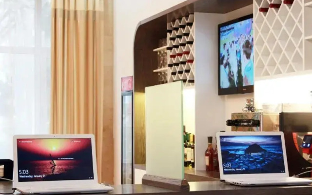 Fund Hotel
