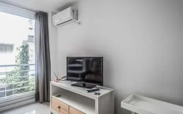 Oro Luxury Studios