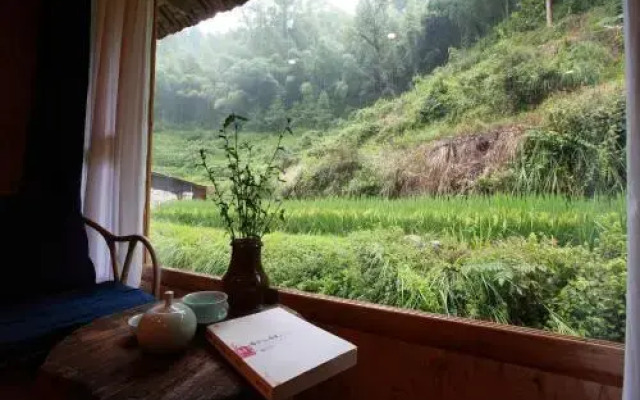 Tong Sang Art Hotel