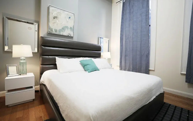Theatre District Condos by Barsala