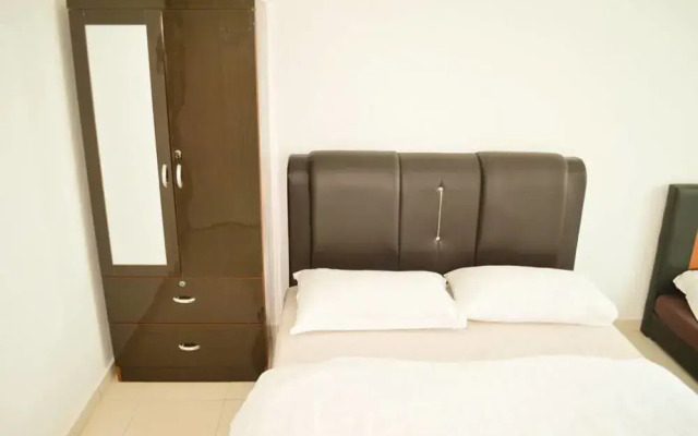 Summertime Arena Suite 2