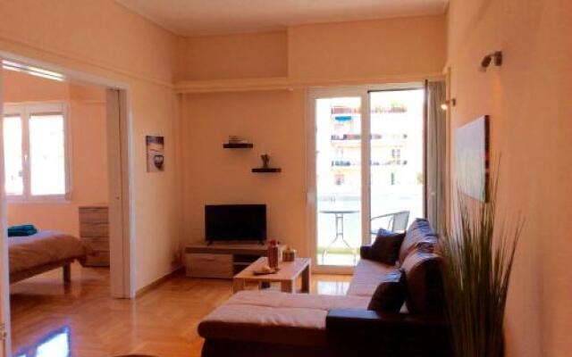 Athens Acropolis Spacious Apartment