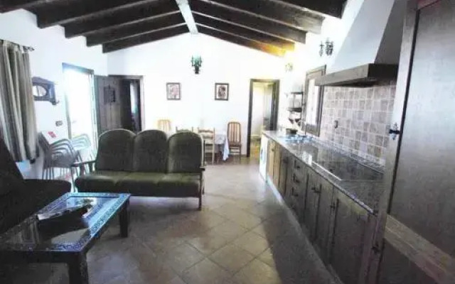 Casas con piscina en Roches