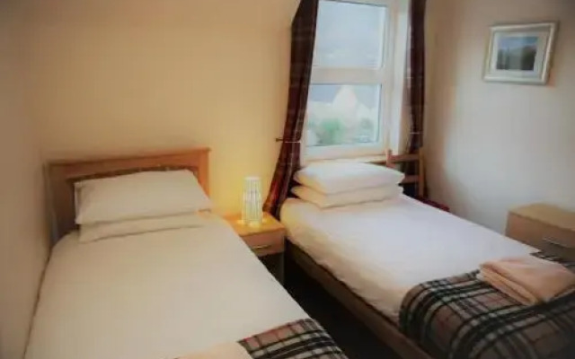 Mamore View Holiday Cottage