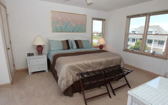Lakeview - 5 Br Home