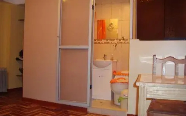 Naty's Guest House