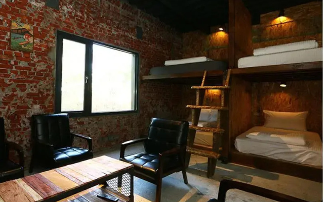 Taitung Open Surf Shop and Hostel