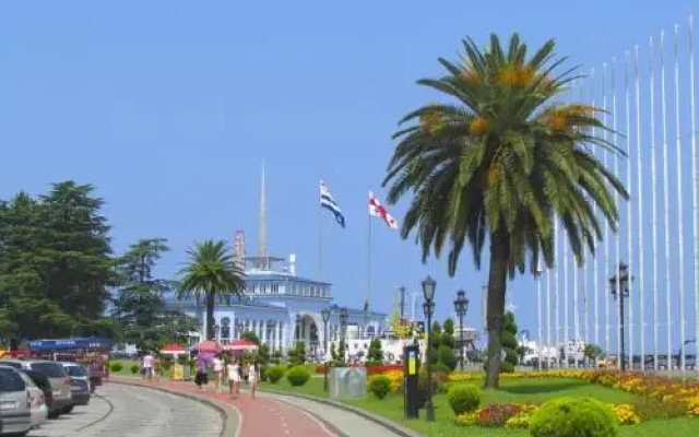 Apartment near Black Sea Beach