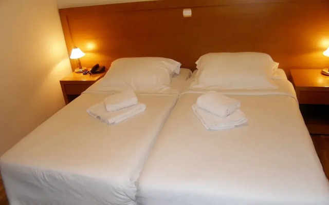 Theoxenia Hotel