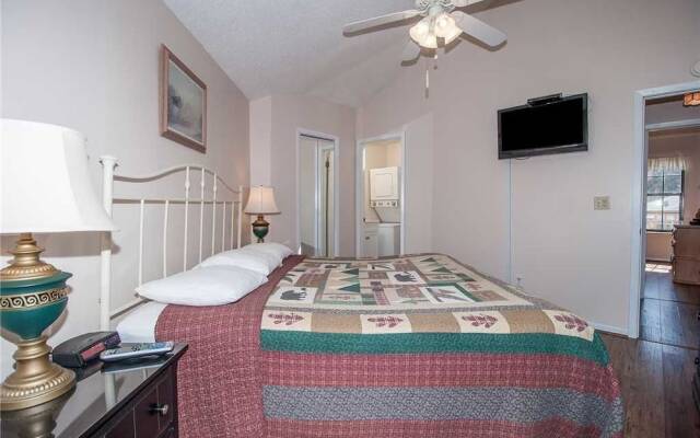 Bear Crossing - Two Bedroom Cabin