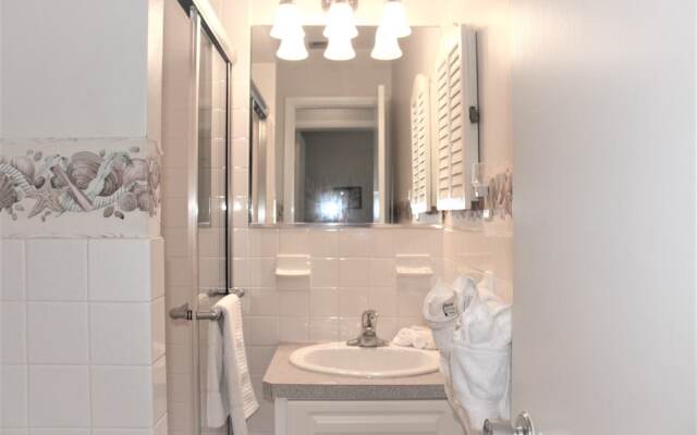 Jamaica Royale 079 - 2 Br Condo