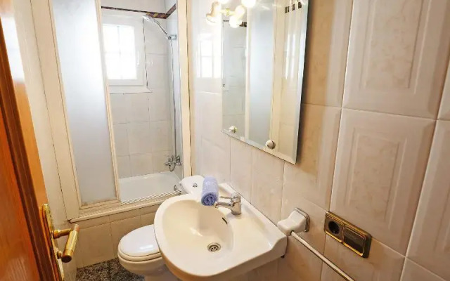 Piccadilly - Six Bedroom