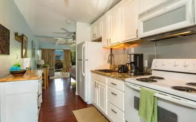 Kihei Bay Surf #109 - Studio Br Condo