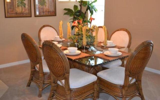 Alison's West Haven Villa by RedAwning