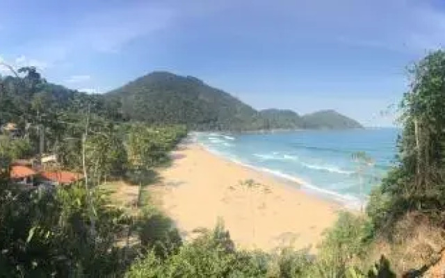 Zen House Ubatuba Hostel