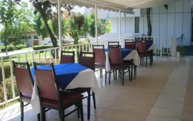 Hotel Topaz