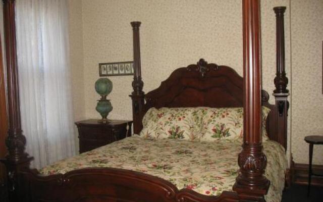 The Grand Kerr House