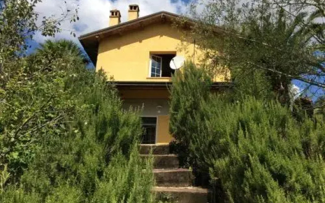 Aphrodite Holiday Home