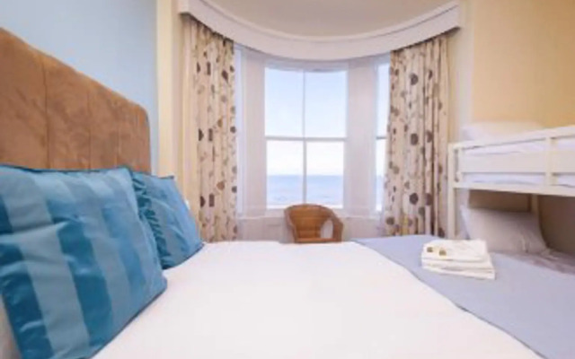 CG Hostel Rooms