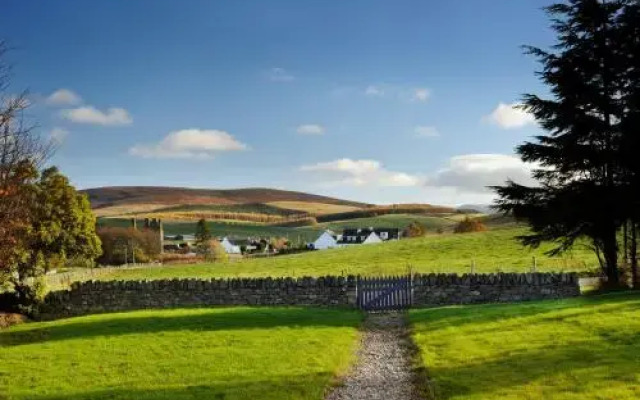 Hillview Cottage