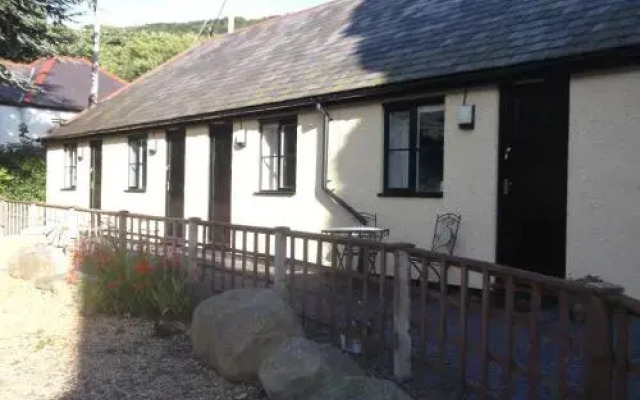 Butterfly Rooms - Aber Falls Cafe