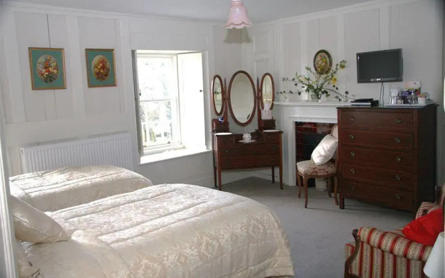 Tor Royal Bed & Breakfast