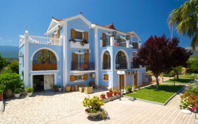Nikos Studios and Apartments