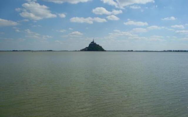 Mont Saint Michel Chalet