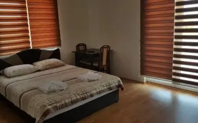 Sunrise Hotel & Camping