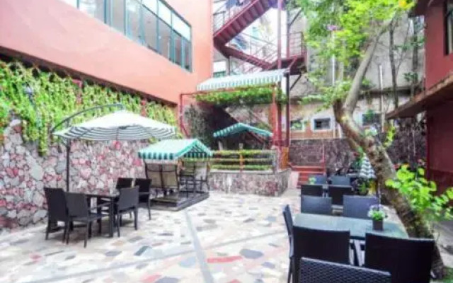 Jiajie Inn Haikou Yizhong Branch