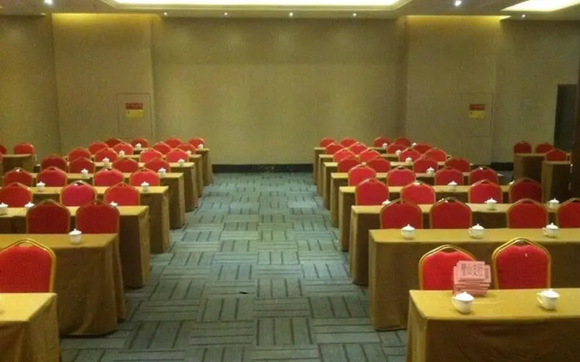 Rising Hotel- Chongqing