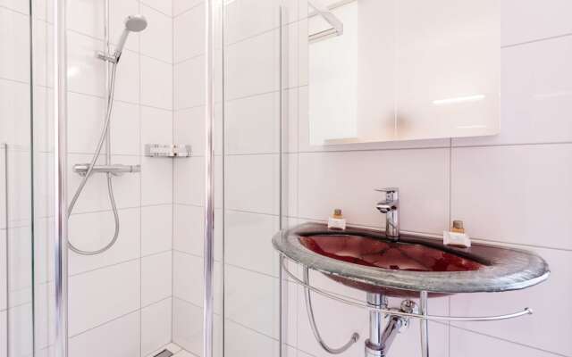 Turi Apartments