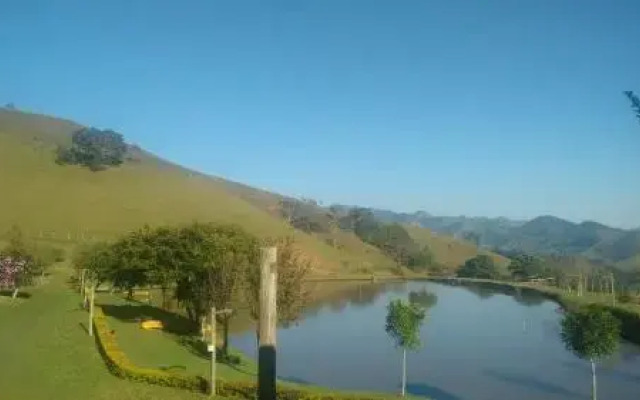 Tocas do Lago