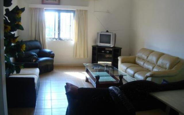 T.N. Hospitality Self Catering Budget Apt. - Osu