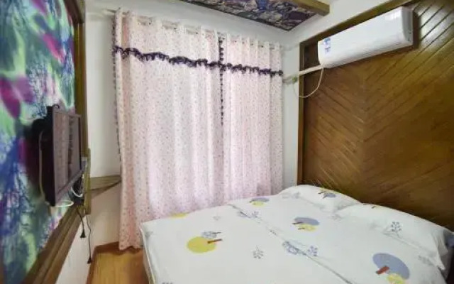Zhangjiajie Woniuyizhan Shiqu Store