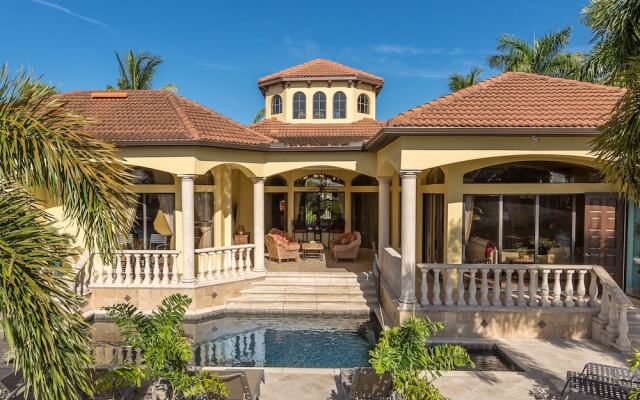 105 SW 52nd Terrace House