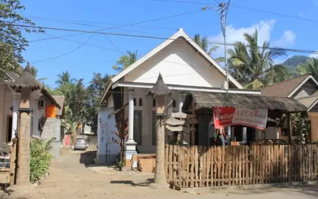 外南梦潘茹红岛家庭旅馆(Red Island Panjul Homestay Banyuwangi)