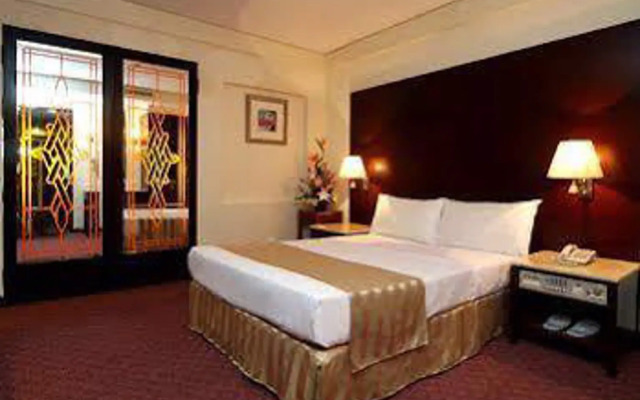 Royal Castle Hotel