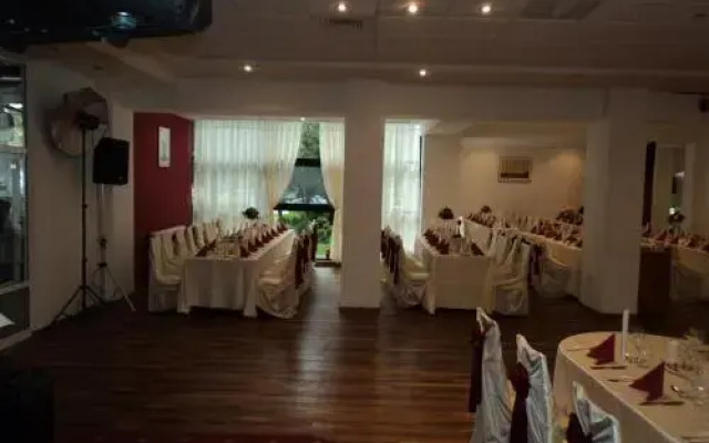 Posada Curtea de Arges