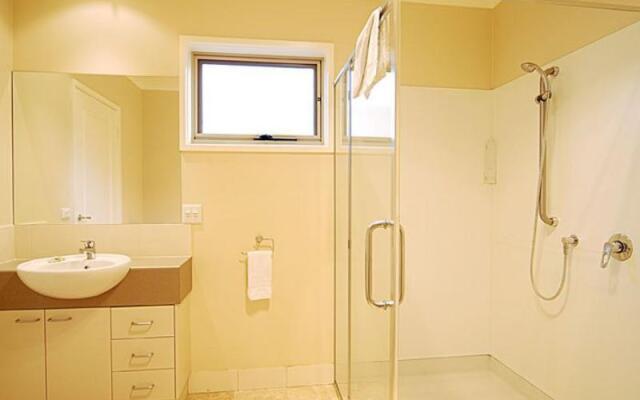 Allingham Complex Serviced Apartments - Disabled Friendly